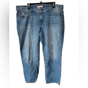 Levi's Boyfriend Light Blue Jeans size 18